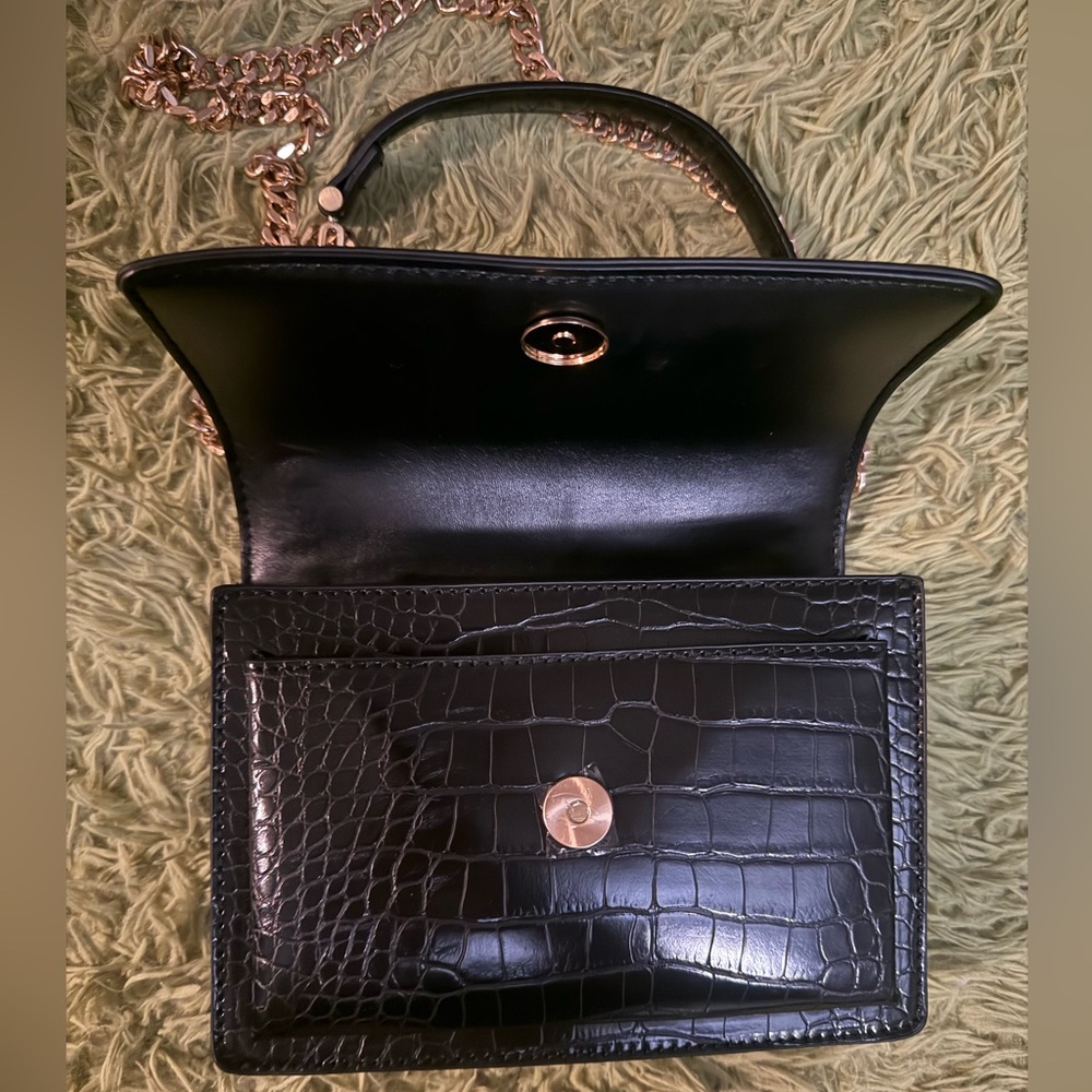 Aldo Black Croc-Embossed Chain Shoulder Bag - Picture 9 of 10